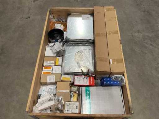 Lotto di materiale per l'installazione