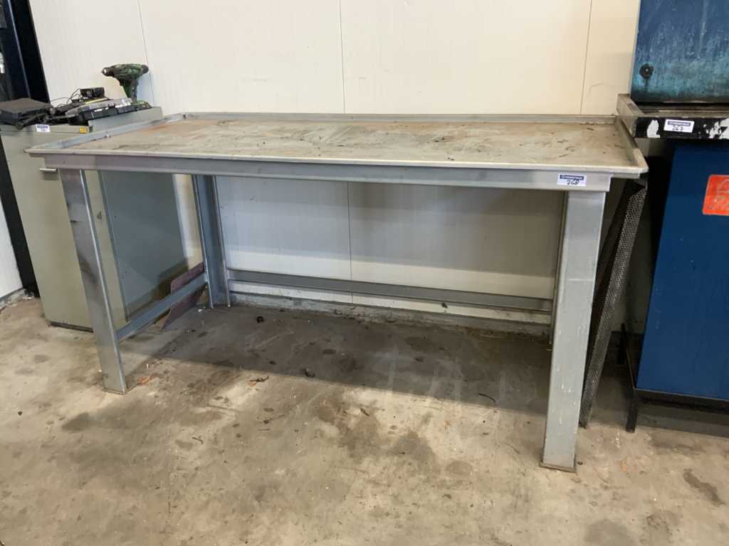 Overhaul work table