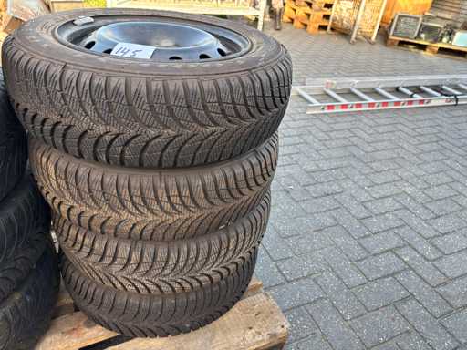 Pneu de voiture Good Year (4x)