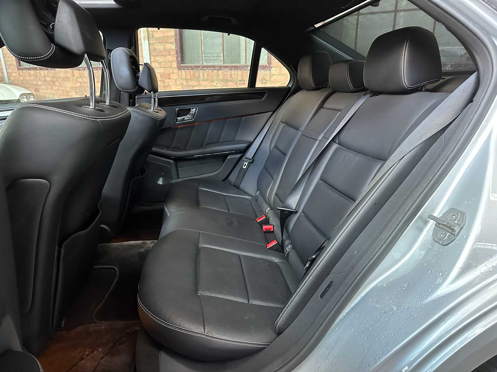 Mercedes-Benz E500 5.5 V8 AMG E-klasse 388pk 2009 -Youngtimer-