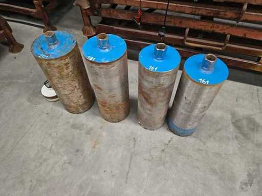 Bau- und Abrisswerkzeuge (Wacker Neuson): Glockenbohrer – Vibrationsplatte – Abbruchhammer