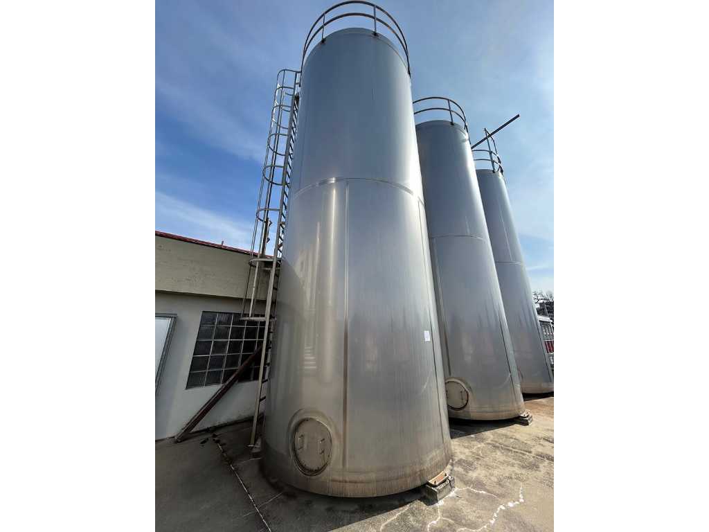s/s isolated vertical Storage Tank (50.000L)