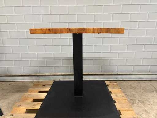 Pień drzewa – Stół restauracyjny