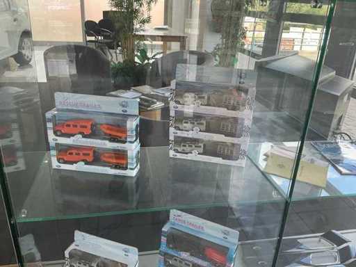 Partij miniatuurauto’s