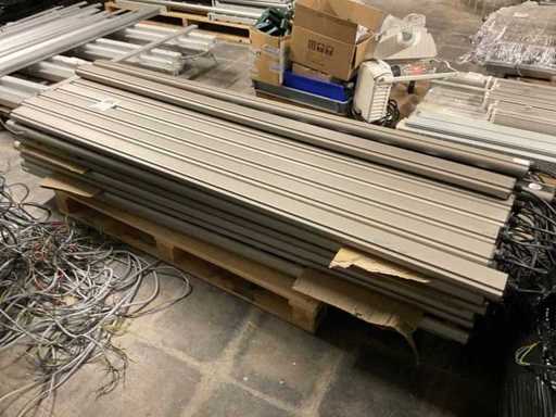Corpuri de iluminat LED industriale cu adresare (55x)