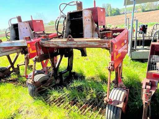 Shaker harvester tree nursery