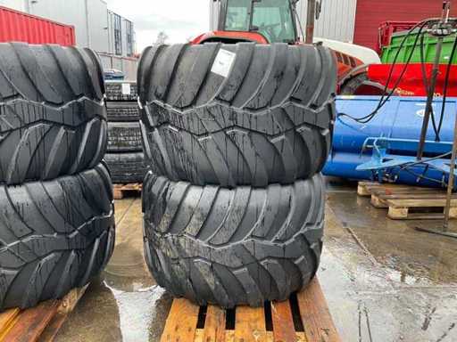 Vredestein Flotation Trac Landbouwband met velg (2x)