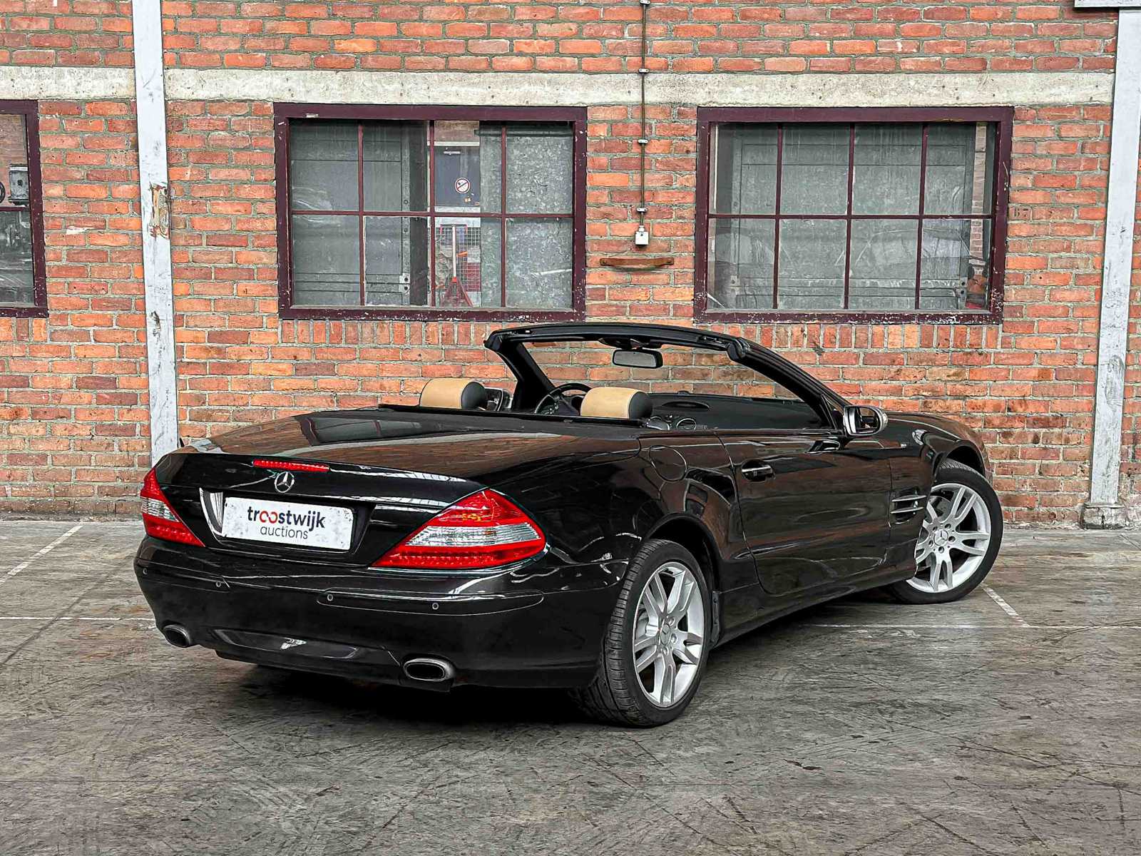 Mercedes-Benz SL350 3.5 V6 272pk 2006 (Designo) SL-klasse, 6-TZB-37 Youngtimer