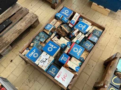 Materials and warehouse stocks