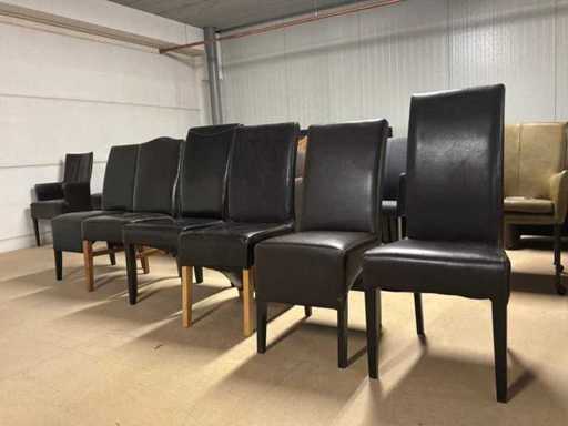 Divers fauteuils de salle à manger en cuir (5x)