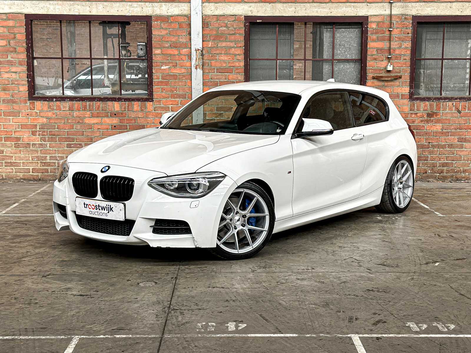 Luxury & sports cars te Boxmeer