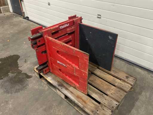 Accessoires de chariot élévateur Bolzoni White Goods Clamp fem 2 2023