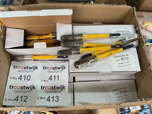 Paint brushes (120x)