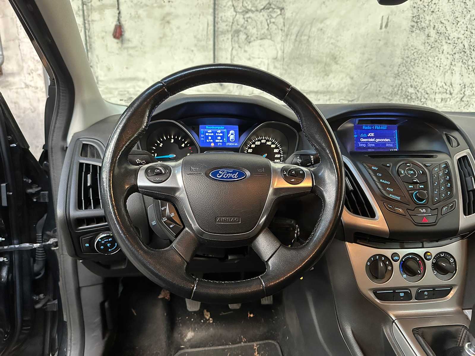 Ford Focus Wagon 1.6 tdci 105pk 2012, 56-ZFS-9