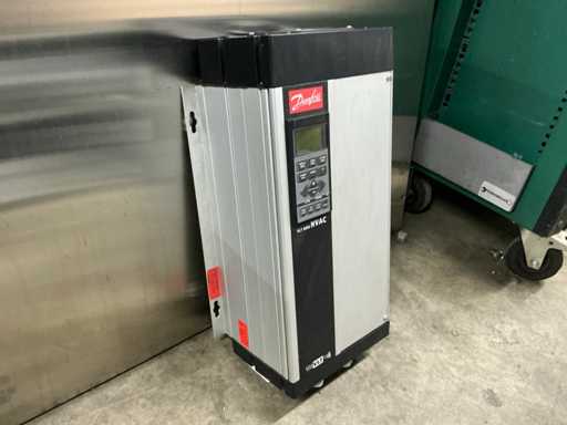 DANFOSS VLT 6000 HVAC 9.3kVA 175Z7052 IP54 Frequency Converter