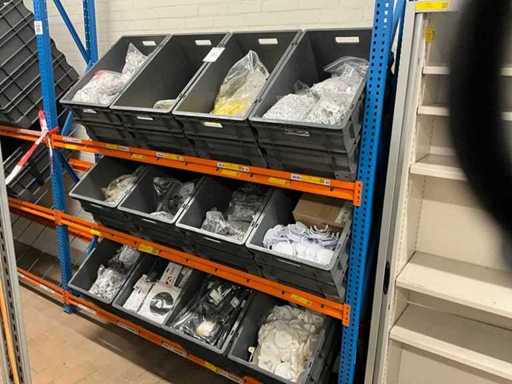 Lotto di materiale per fissaggio/installazione