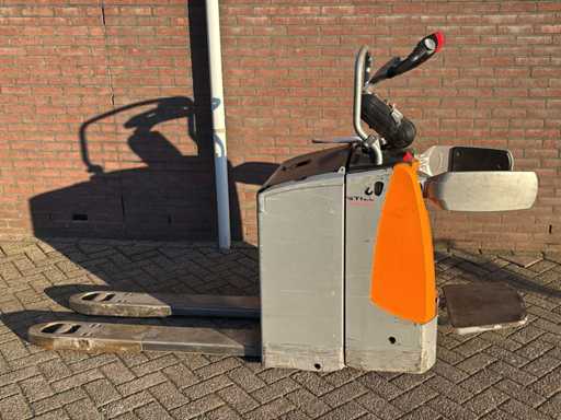 2017 Still SF20 Electric Pallet Truck