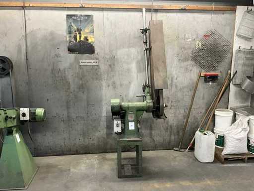 Ponceuse à bande de béquille Johann Müller PIDS