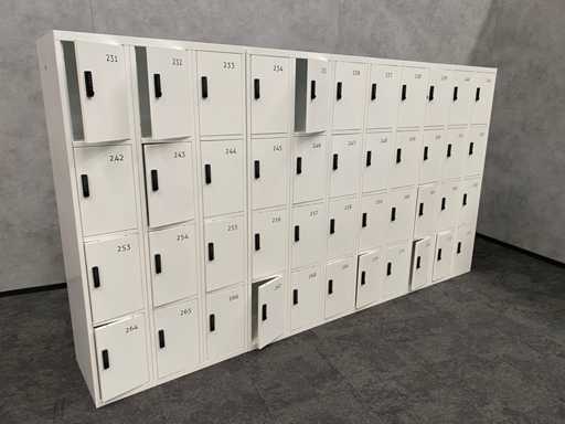 Casier numérique mural 44 portes - 4 pièces