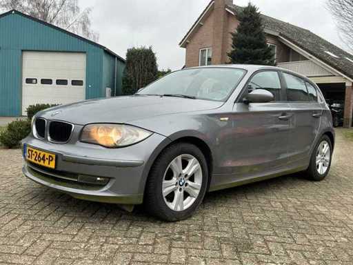 BMW 1 Series 116 Samochod Osobowy 2008