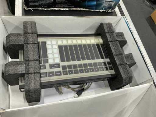 Contrôleur de lumière Martin M-touch