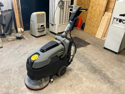 Kärcher BD 40/12C Scrubber