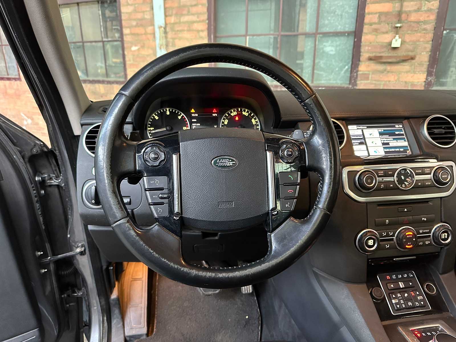 Land Rover Discovery 4 3.0 SDV6 SE HSE 256pk 2015, VNJ-87-T Bedrijfswagen