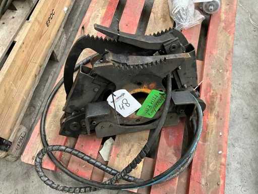 John Deere H413/H423 Multi-tree handling