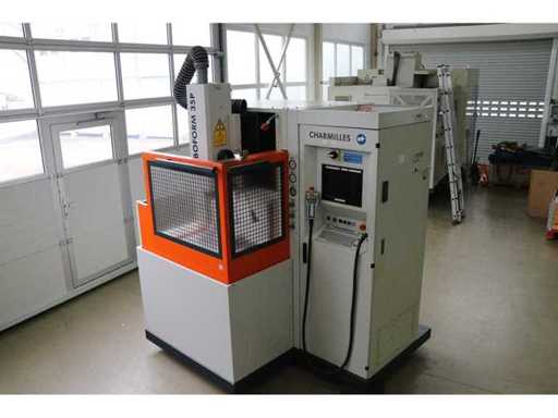 Charmilles - Roboform 35P - The sinking EDM machine - 2002