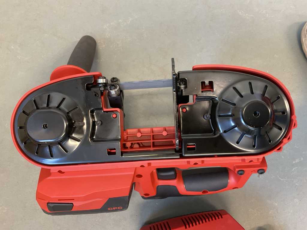 Hilti cordless band online saw