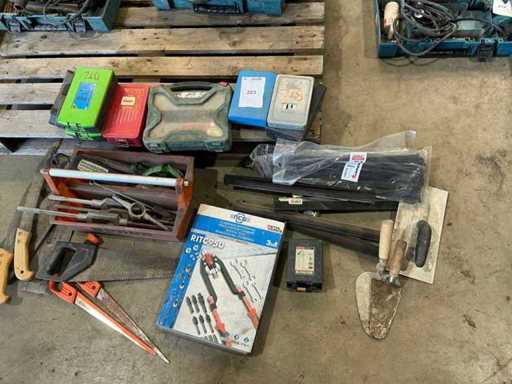 Divers outils manuels