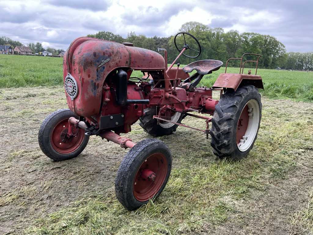 Porsche Oldtimer tractor