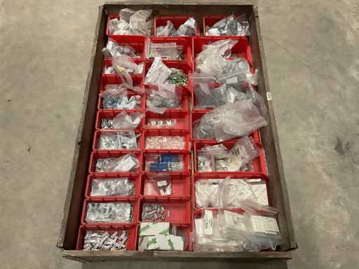 Partij installatiemateriaal