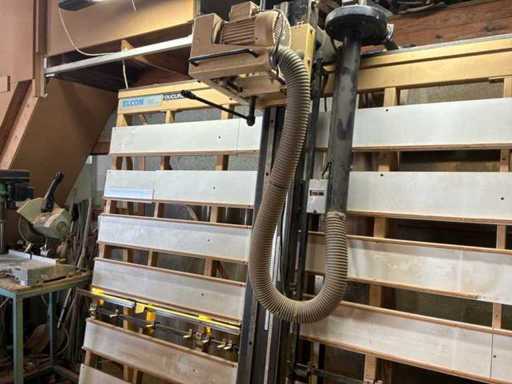 Ducuroir Vertical Saw