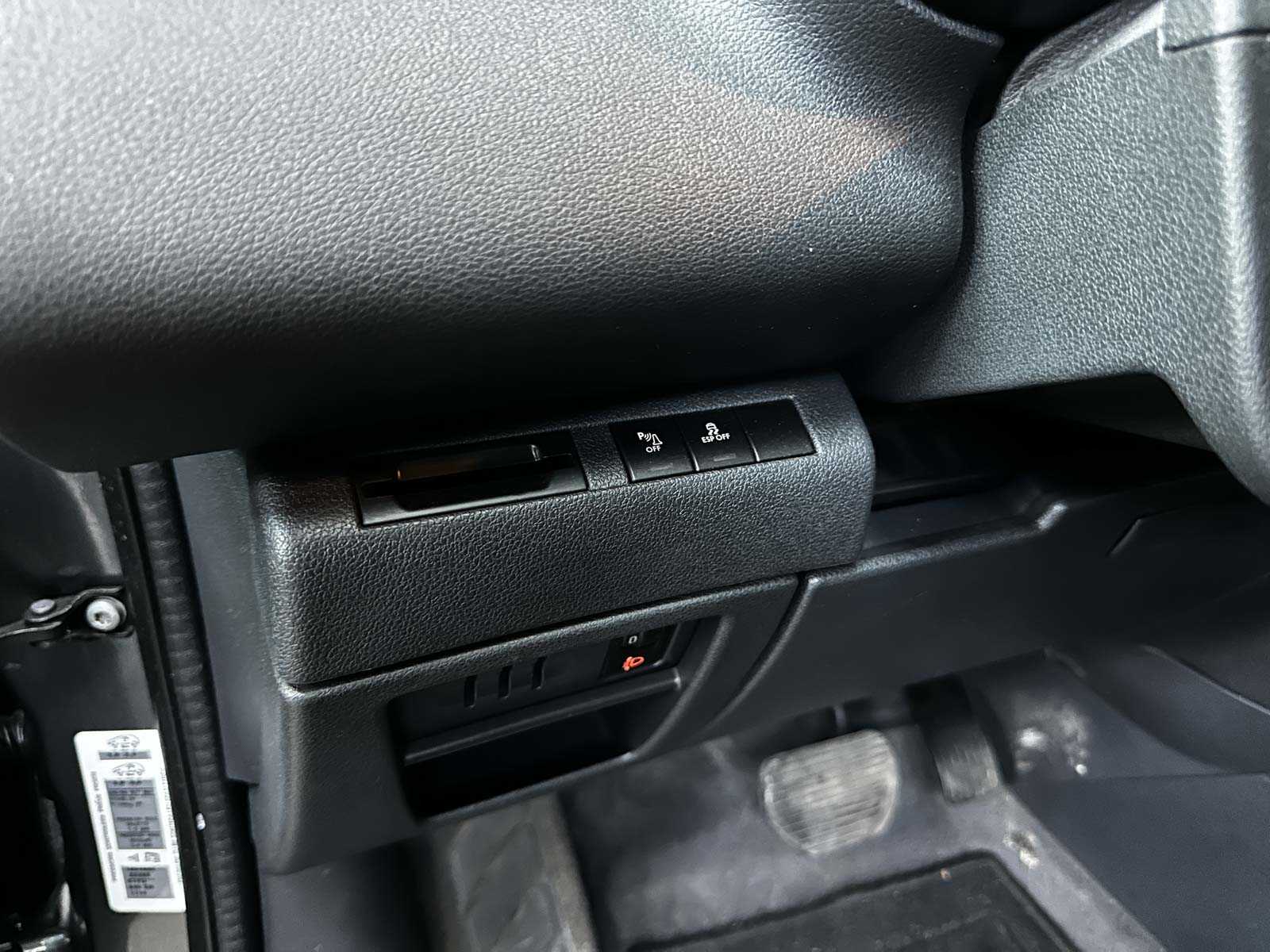 Peugeot 3008 1.6 THP ST 156pk 2011 (Origineel-NL), 09-PTJ-7