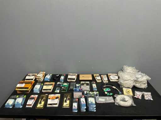 Partij diverse kabels