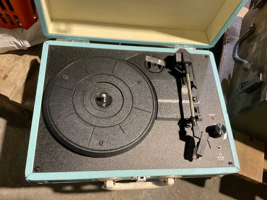 Denver Vintage Record Player