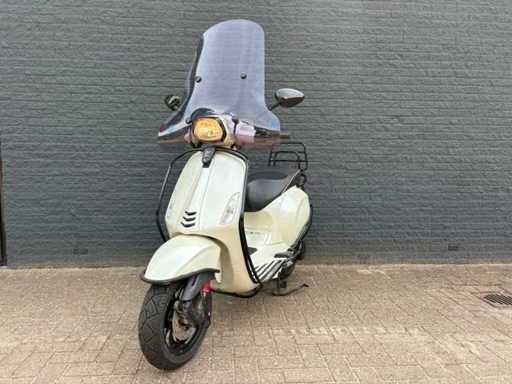 Vespa Snorscooter Sprint 50 Scooter