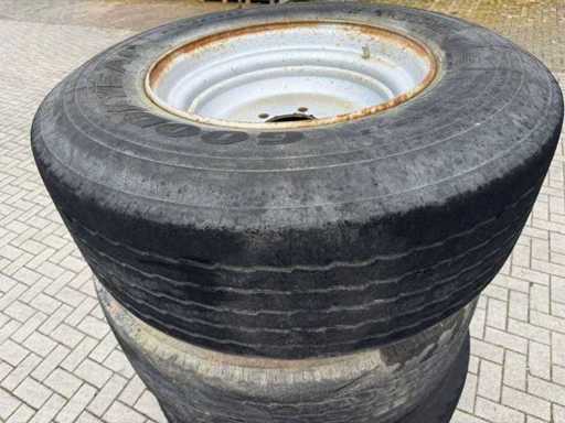 Band, wiel en velg (4x)