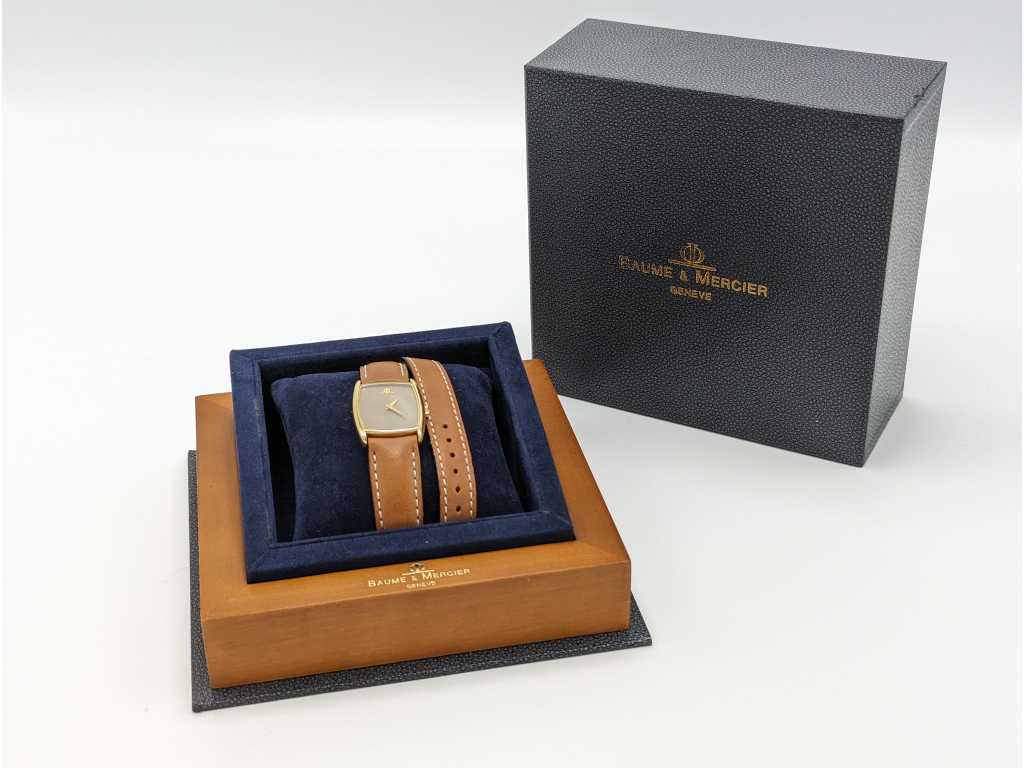 Baume et Mercier (circa 1970), 18-carat gold watch