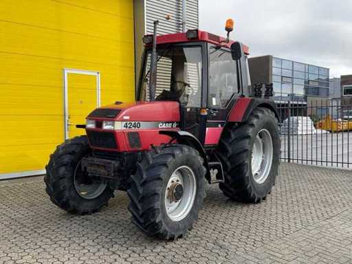 1995 Case IH 4240 Vierwielaangedreven landbouwtractor
