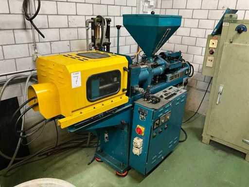 Boy 15 S Injection Moulding Machine