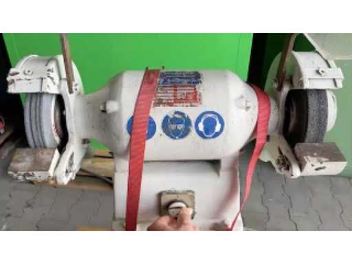 f0c974d9-6646-4a4f-a798-8fe49546e993.mp4