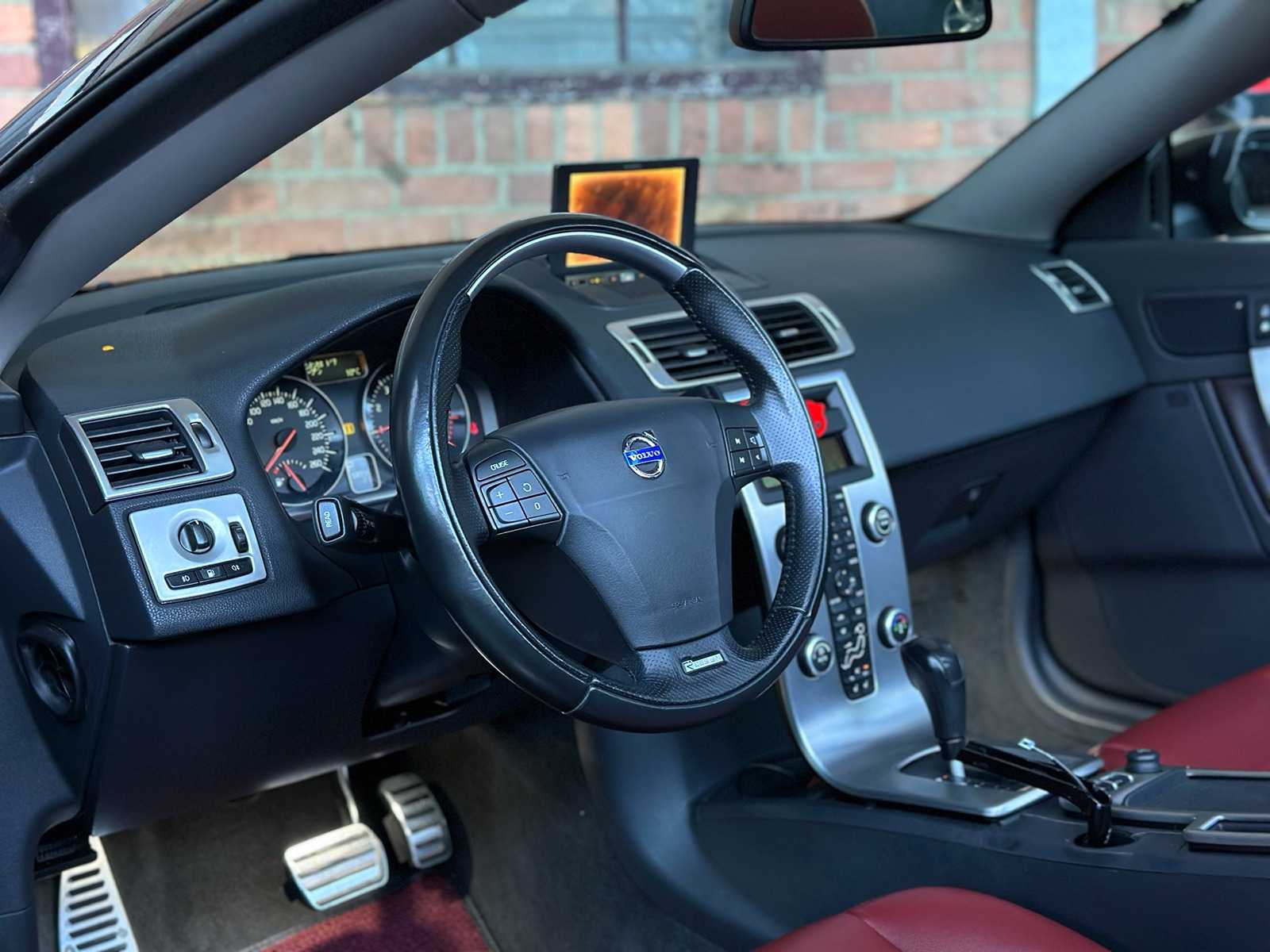 Volvo C70 T5 2.5 L5 220pk 2007 Youngtimer