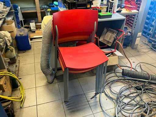 Stapelbare bijzetstoelen (6x)