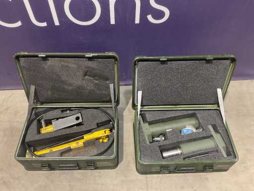 Esco RC102 Hydraulic hand pump with auger