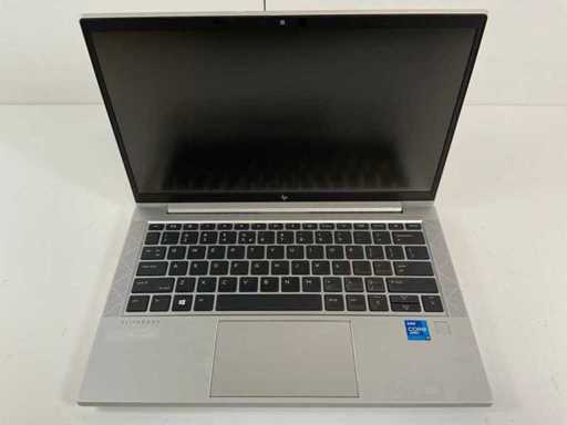HP EliteBook 830 G8 13.3", Core(TM) i7 11a generazione, 16 GB di RAM, 256 GB NVMe Laptop