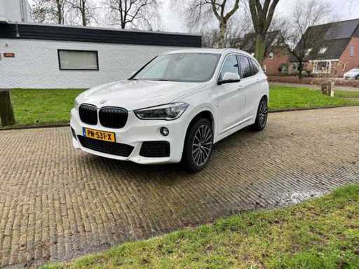 2017 BMW X1 xDrive18d High Exec. Samochod Osobowy