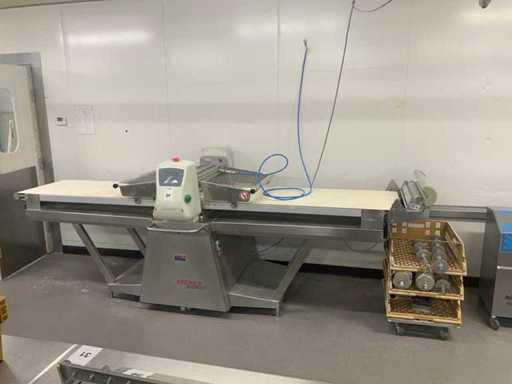 Machine à rouler de pâte Seewer Rondo SFA 612 1998