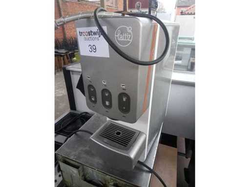 Lattiz milk distributor